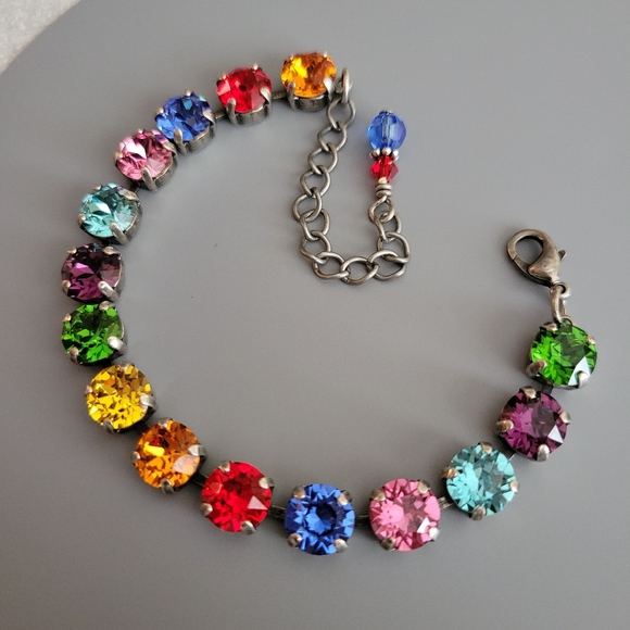 Austrian Crystal Tennis Bracelet in Antique Silver - Picture 5 of 10